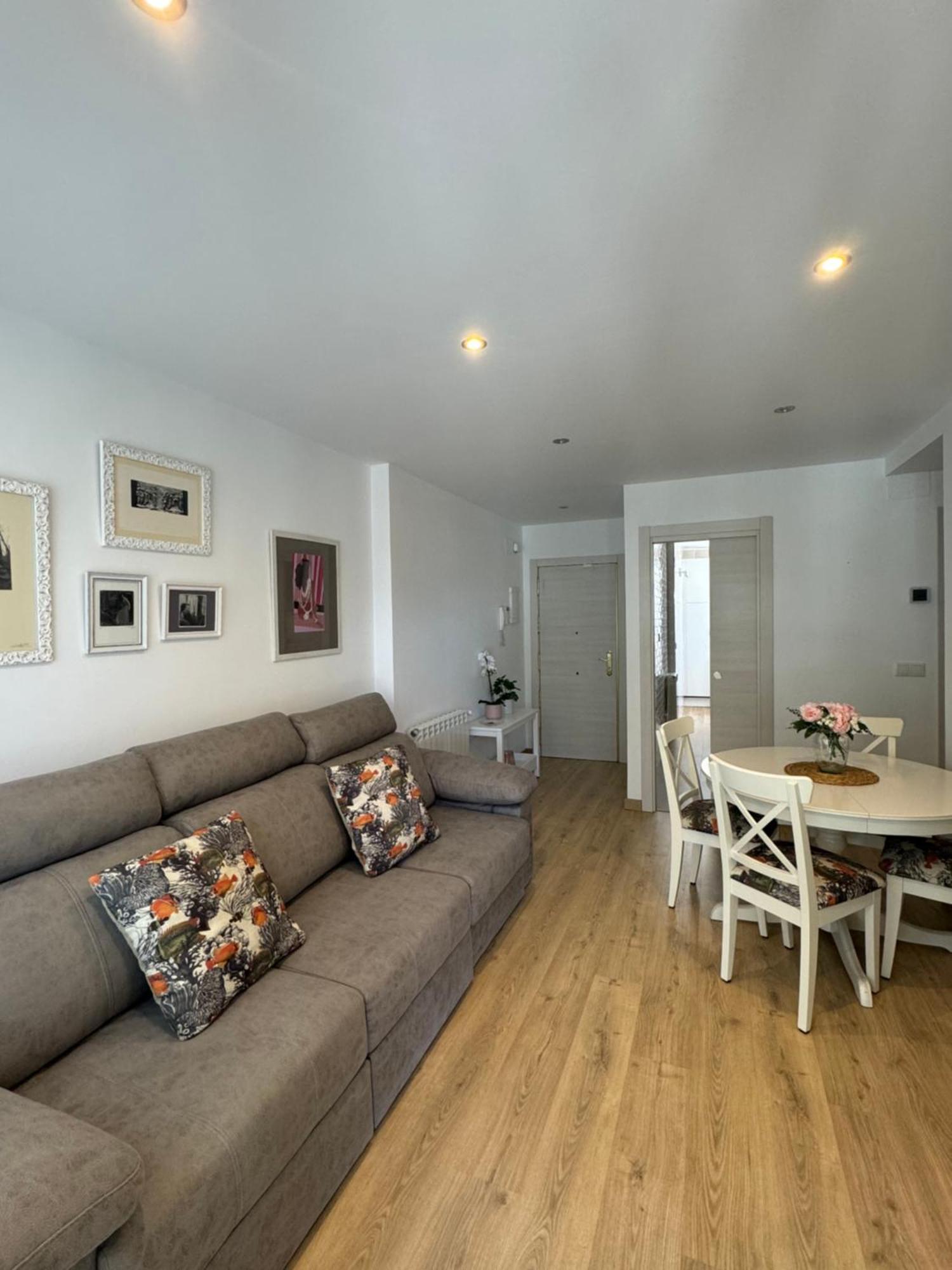 Ferienwohnung Alcala Luxury Piso Completo De 80M Alcalá de Henares Exterior foto
